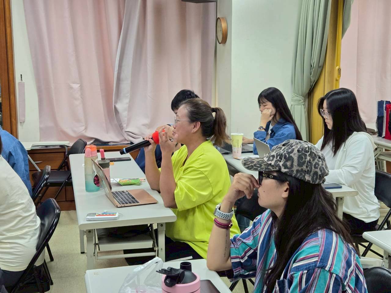 學員熱情提問1