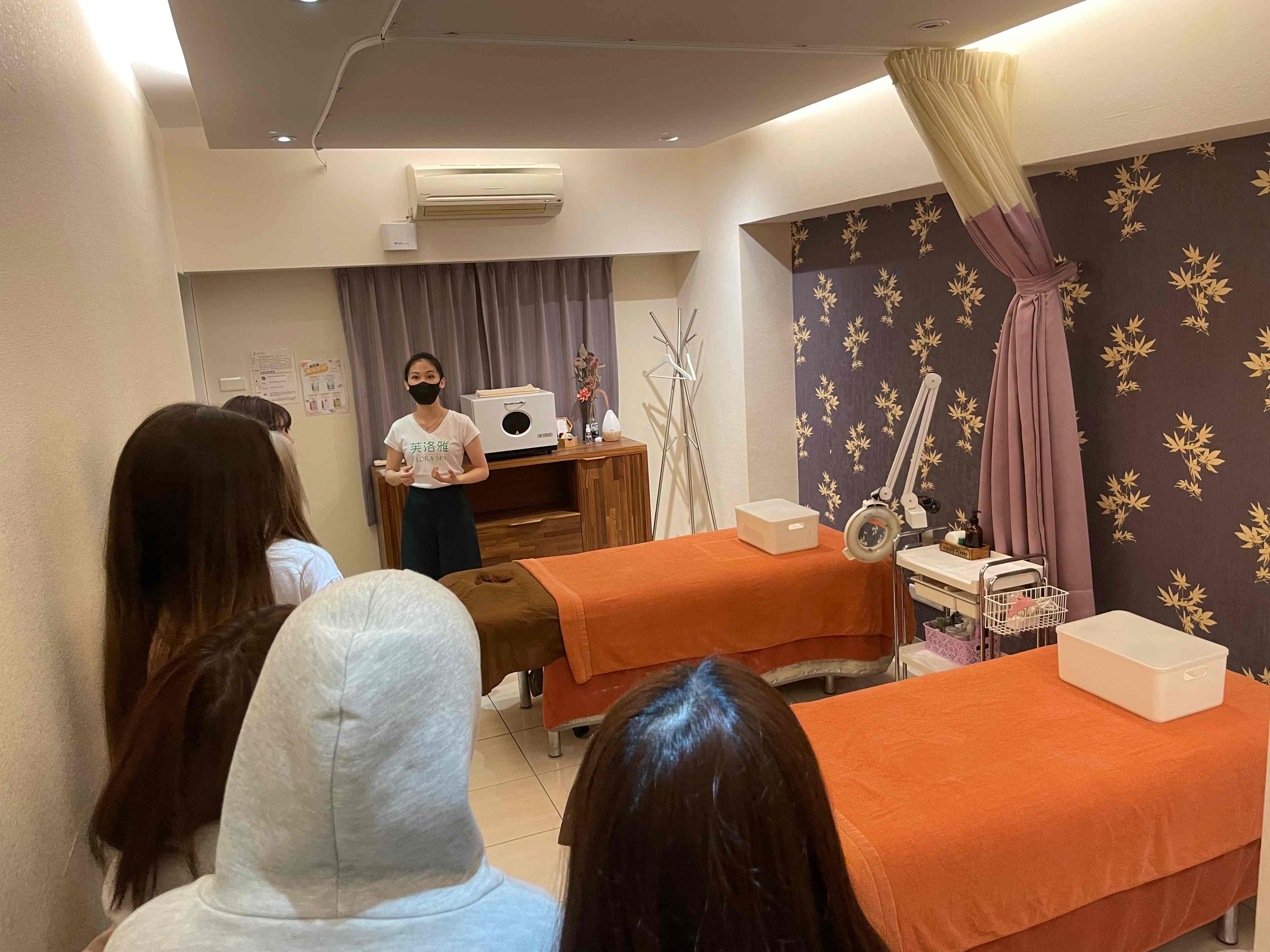 業師介紹芙洛雅SPA的工作環境