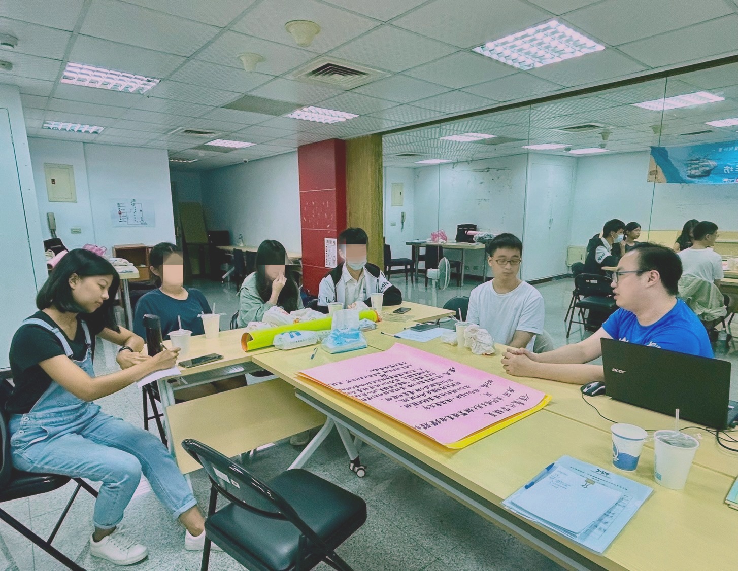 焦點對話1：邀請機構社工出席與少年對話