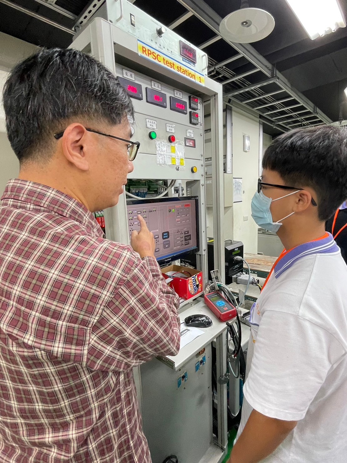 維修部主管Jack介紹「RPSC電漿產生器」